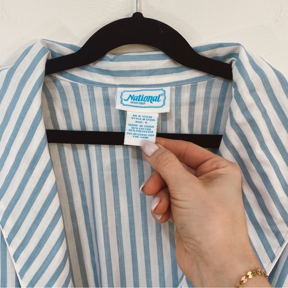 Vintage 90’s Blue and White Striped Dressing Robe - Picture 8 of 12